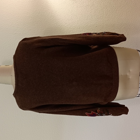 Cottagecore Woodland Embroidered Sweater - Picture 2 of 5